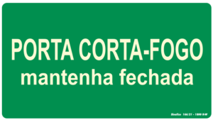 Porta corta fogo